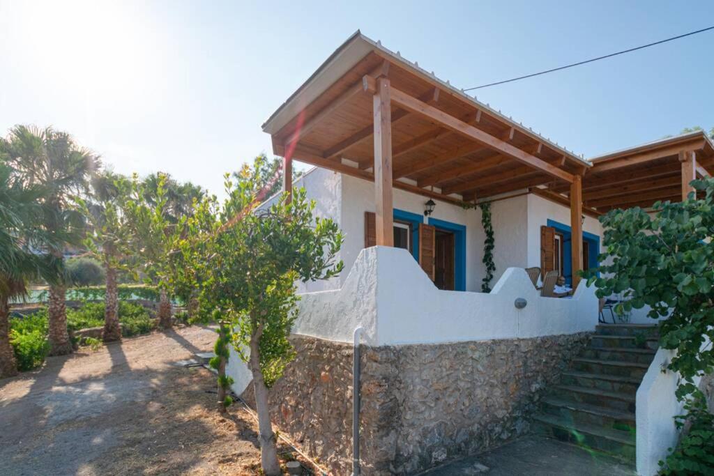 Georgia'S Studio Zakros Exterior photo